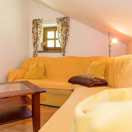 Schaidreithof Apartment