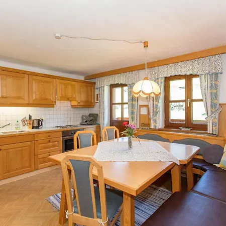 Schaidreithof Apartament *