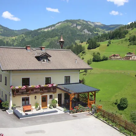 Schaidreithof Apartment *